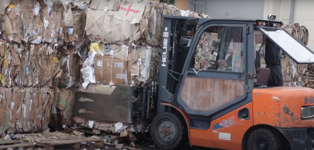 погрузчик отходов.png